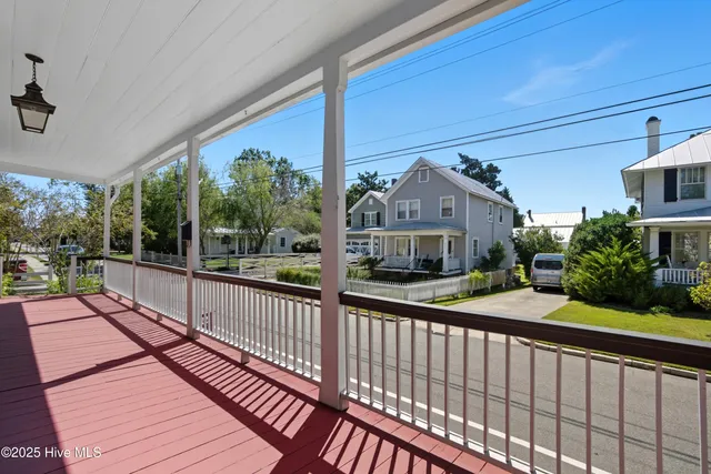 $549,000 | 206 West Eden Street, Edenton, NC 27932