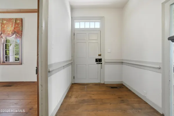 $549,000 | 206 West Eden Street, Edenton, NC 27932