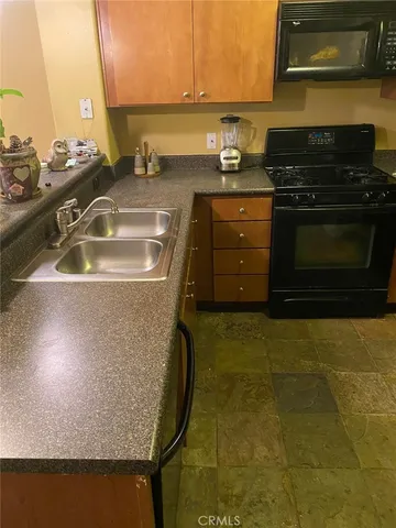 $389,000 | 24595 Town Center Drive, Unit 3407, Valencia, CA 91355