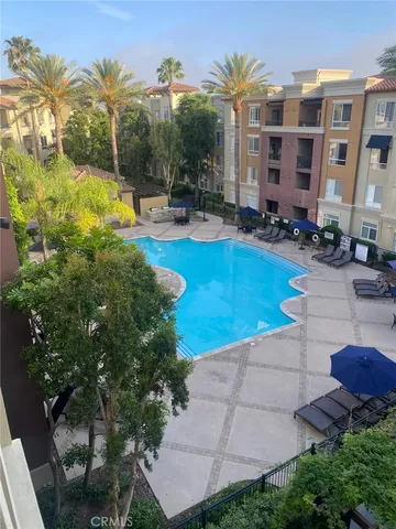 $389,000 | 24595 Town Center Drive, Unit 3407, Valencia, CA 91355