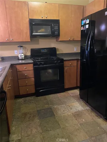 $389,000 | 24595 Town Center Drive, Unit 3407, Valencia, CA 91355