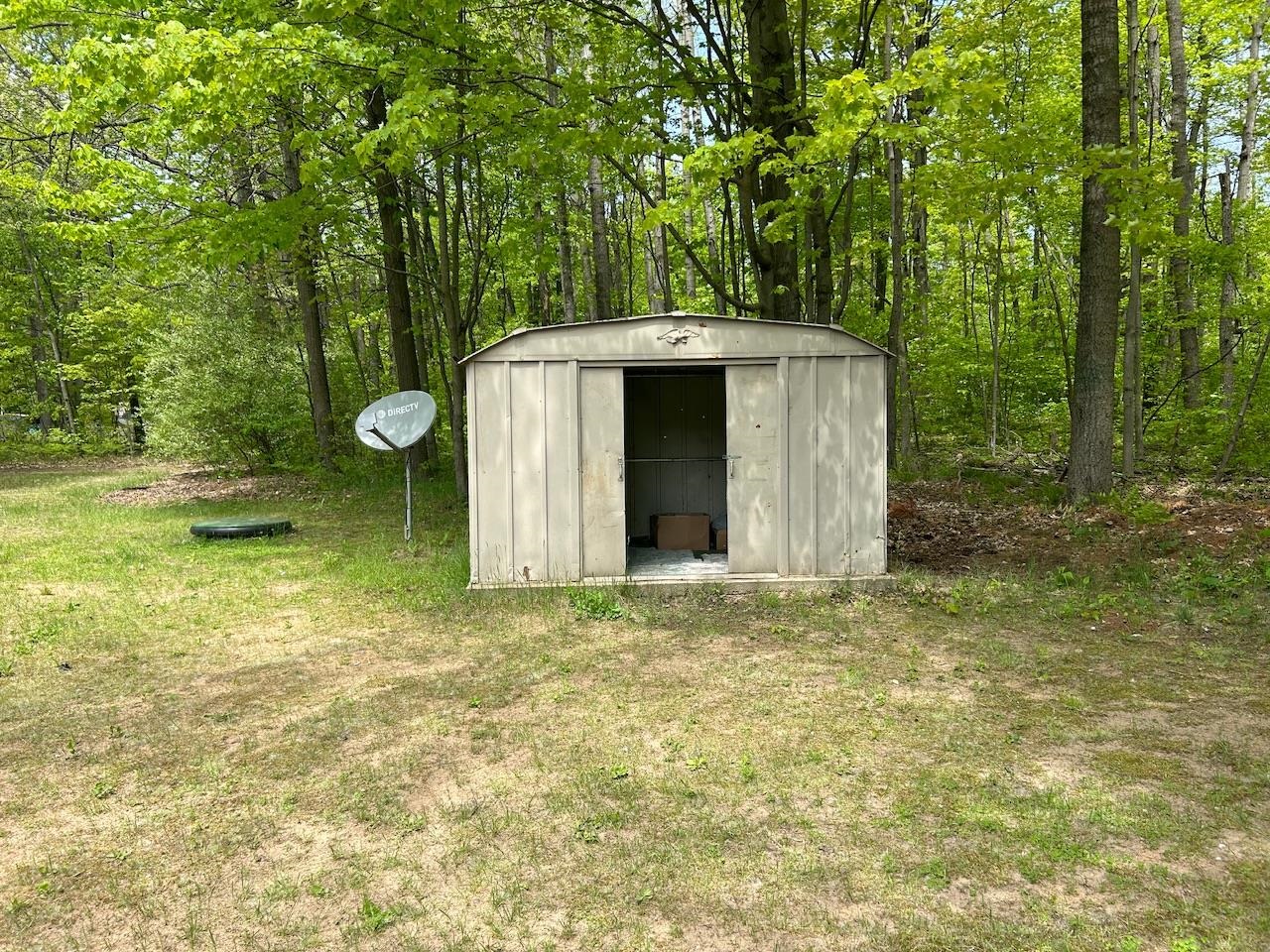 4314 Eagleson Road Gladwin, MI 48624 - Photo 11 of 14 Gallery Image 11