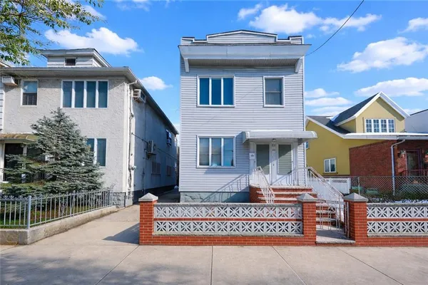 $1,850,000 | 231 Van Sicklen Street | Gravesend