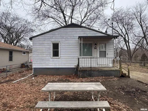 $57,000 | 2019 South Elizabeth Street, Peoria, IL 61605