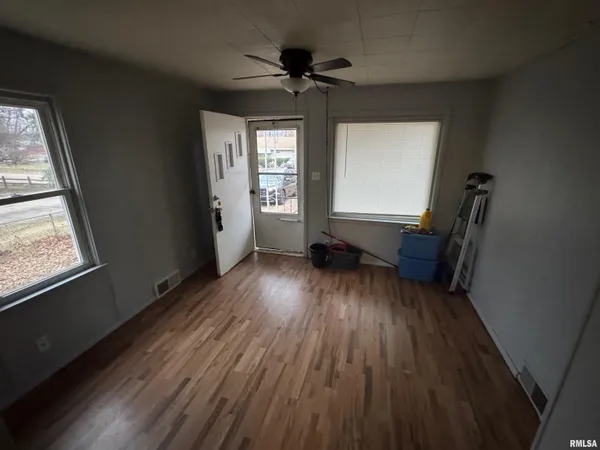 $57,000 | 2019 South Elizabeth Street, Peoria, IL 61605