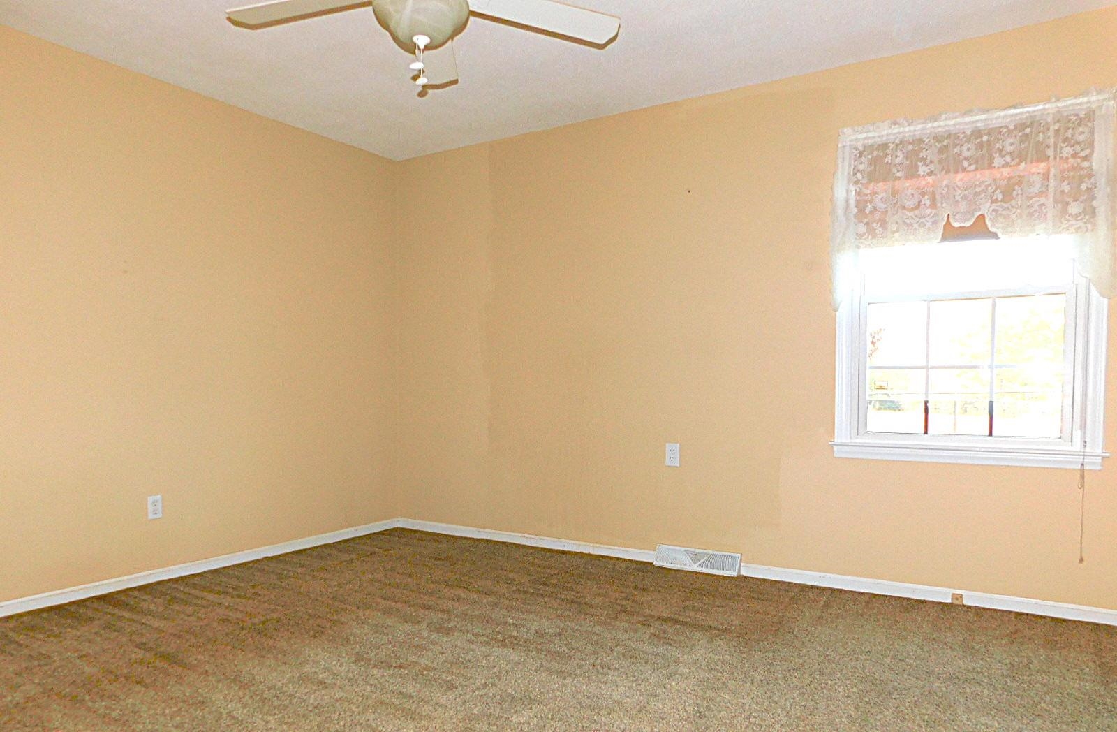 136 Country Club Road Gaffney, SC 29340 - Photo 8 of 25