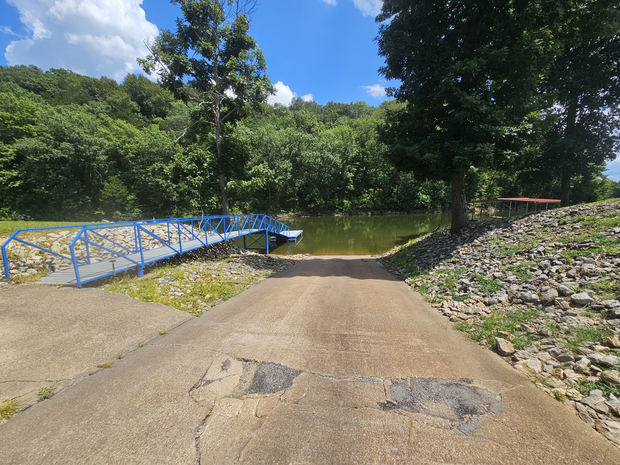 22 WC PICKETT Road Clifton, TN 38425 - Photo 9 of 10 a view of a swimming pool with a patio and a yard
