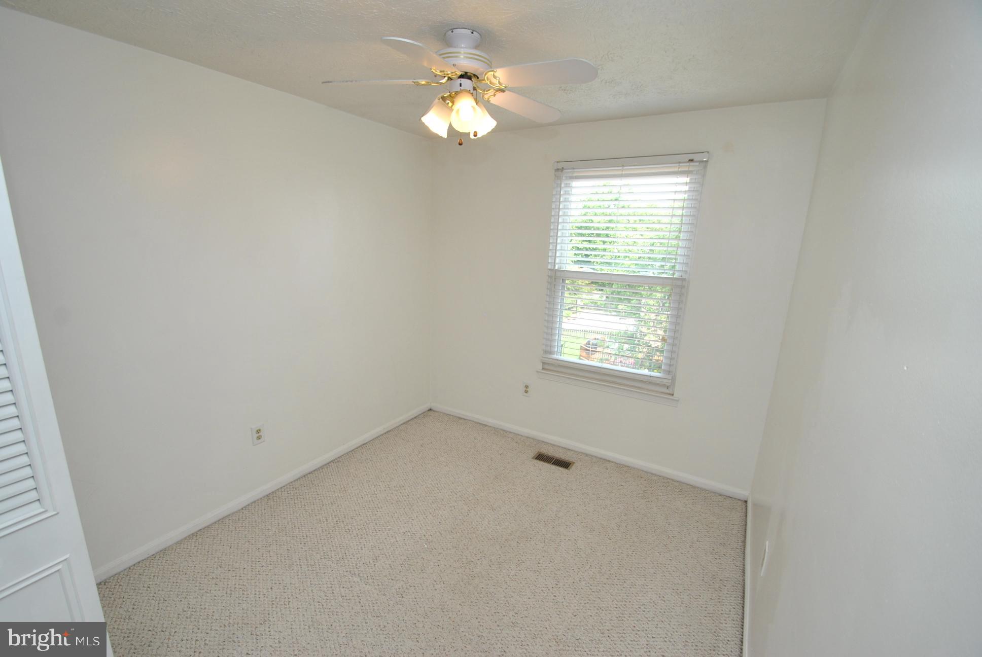 37 Greenleaf Road Baltimore, MD 21234 - Photo 15 of 25 Gallery Image 15