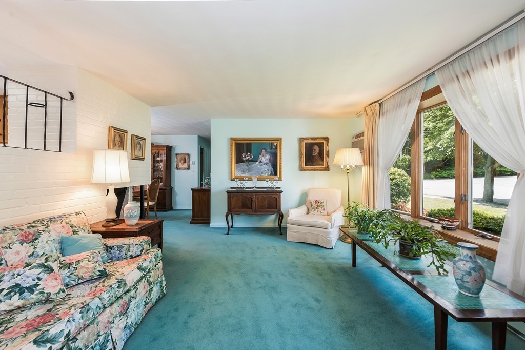 4 Rindge Road Beverly, MA 01915 - Photo 8 of 26 Gallery Image 8