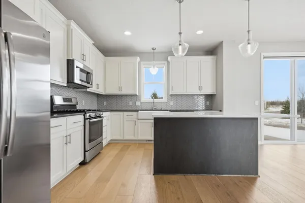 $614,900 | 16221 Duskwood Trail, Lakeville, MN 55044