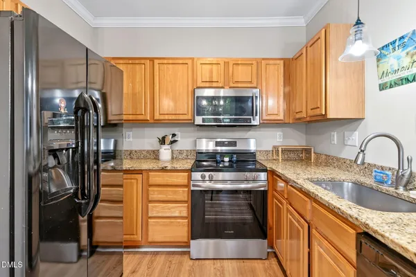 $2,000 | 1513 Kudrow Lane, Morrisville, NC 27560