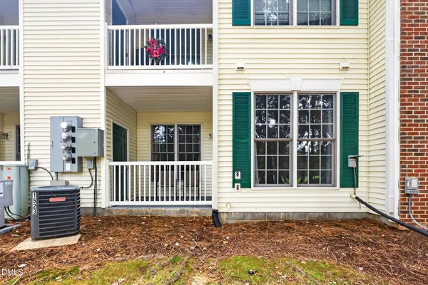 $2,000 | 1513 Kudrow Lane, Morrisville, NC 27560