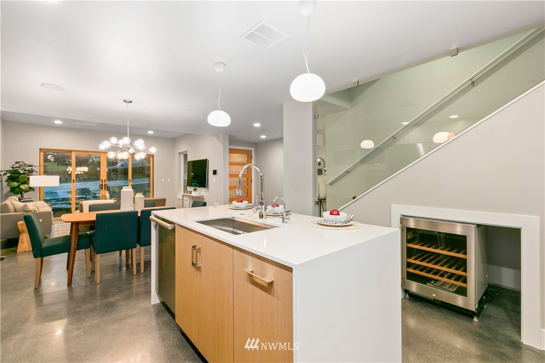 10323 Northeast 189th Street, Unit A Bothell, WA 98011 - Photo 13 of 35 Gallery Image 13