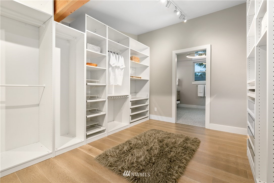 10323 Northeast 189th Street, Unit A Bothell, WA 98011 - Photo 30 of 35 Gallery Image 30