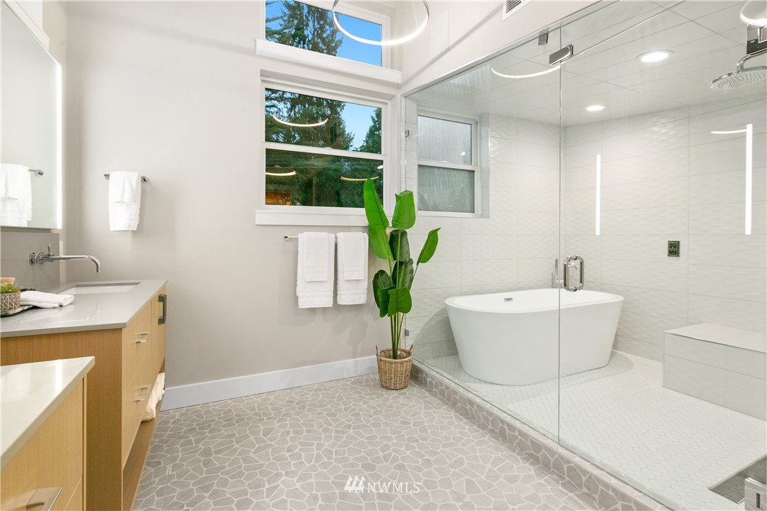 10323 Northeast 189th Street, Unit A Bothell, WA 98011 - Photo 33 of 35 Gallery Image 33