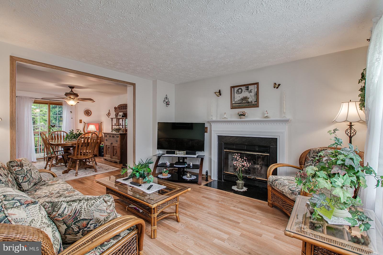203 Savage Road Frederick, MD 21702 - Photo 8 of 31 Gallery Image 8