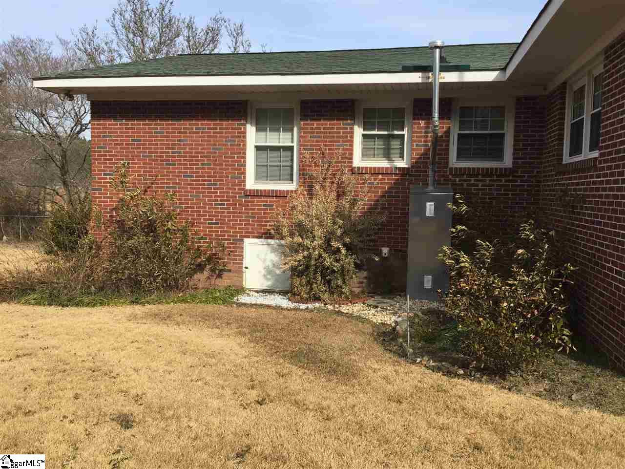 338 Quail Creek Road Clinton, SC 29325 - Photo 8 of 33 Gallery Image 8