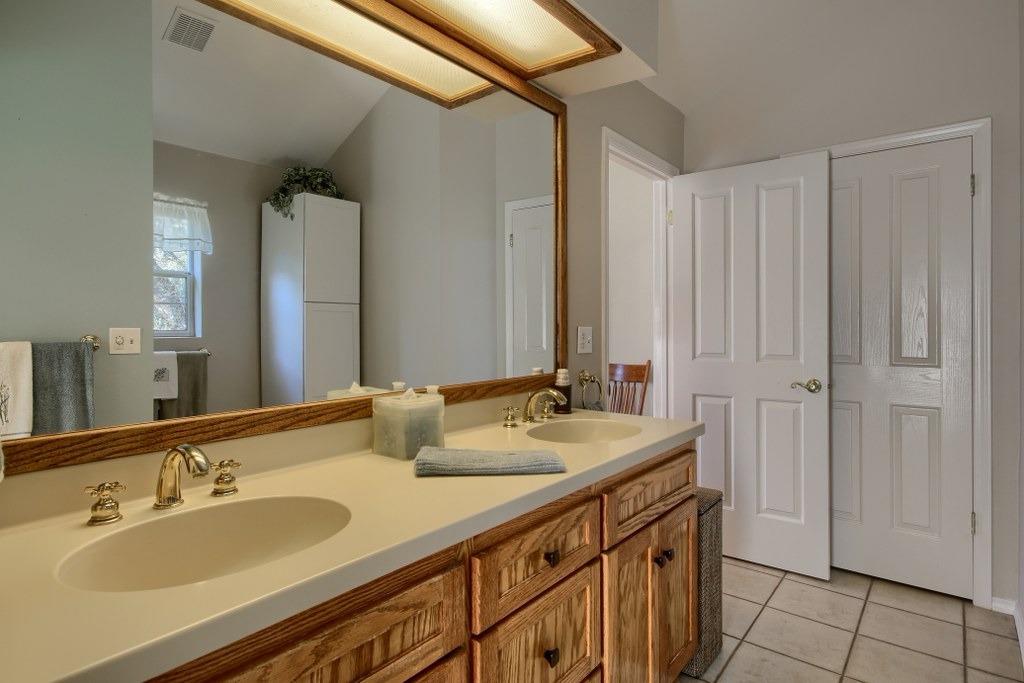 32510 Sunset Ridge Road East Coarsegold, CA 93614 - Photo 19 of 39 Gallery Image 19