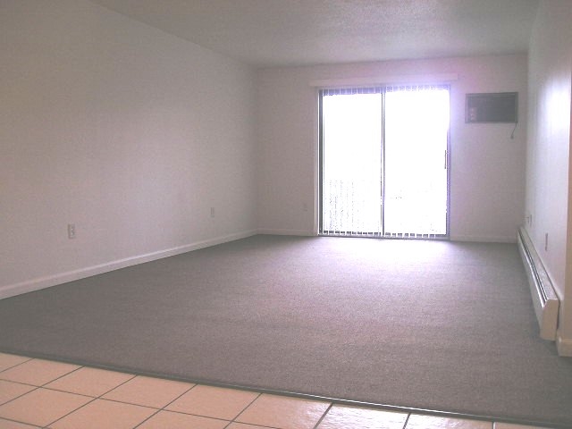 5 Strawberry Bank Road, Unit 4 Nashua, NH 03062 - Photo 7 of 7