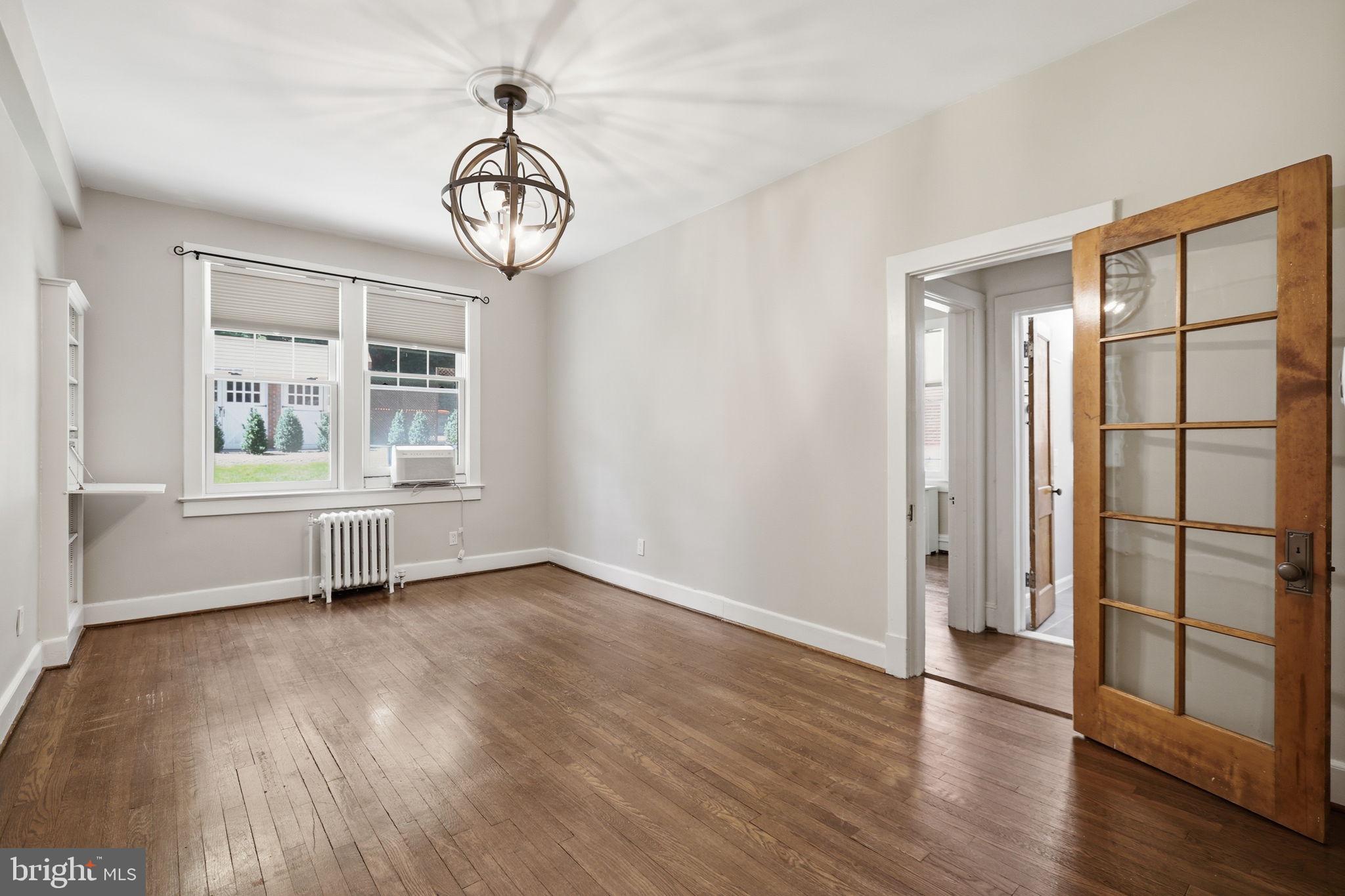 3018 Porter Street Northwest, Unit 103 Washington, DC 20008 - Photo 11 of 27 Living Area