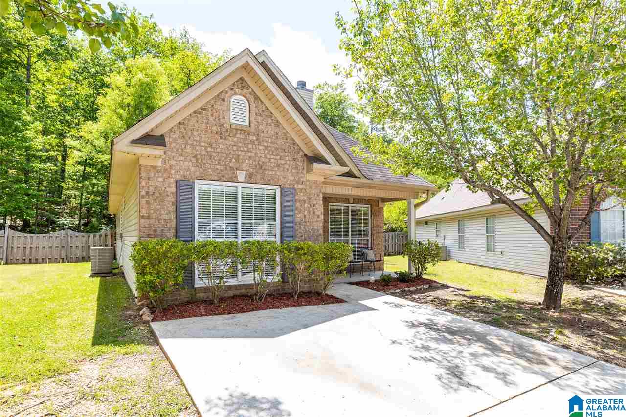 4000 Forest Lakes Road Sterrett, AL 35147 - Photo 2 of 21