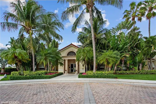 $3,950 | 3594 South Ocean Boulevard, Unit 402, Highland Beach, FL 33487