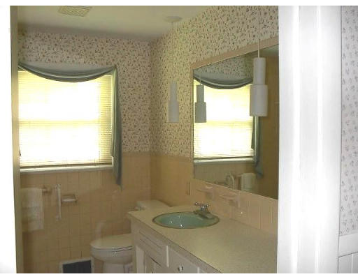 1 Mark Road Wilbraham, MA 01095 - Photo 5 of 11 Gallery Image 5