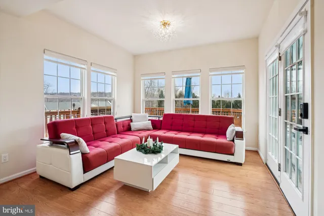 $599,000 | 11741 Barrows Lane, Woodbridge, VA 22192