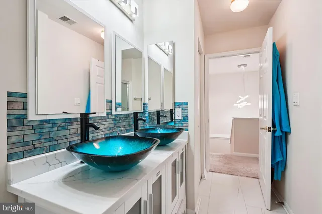 $599,000 | 11741 Barrows Lane, Woodbridge, VA 22192