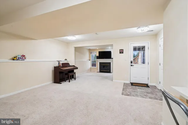 $599,000 | 11741 Barrows Lane, Woodbridge, VA 22192