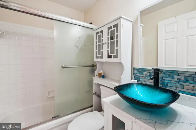 $599,000 | 11741 Barrows Lane, Woodbridge, VA 22192