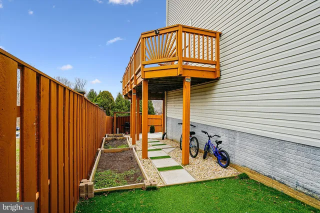 $599,000 | 11741 Barrows Lane, Woodbridge, VA 22192