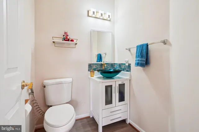 $599,000 | 11741 Barrows Lane, Woodbridge, VA 22192