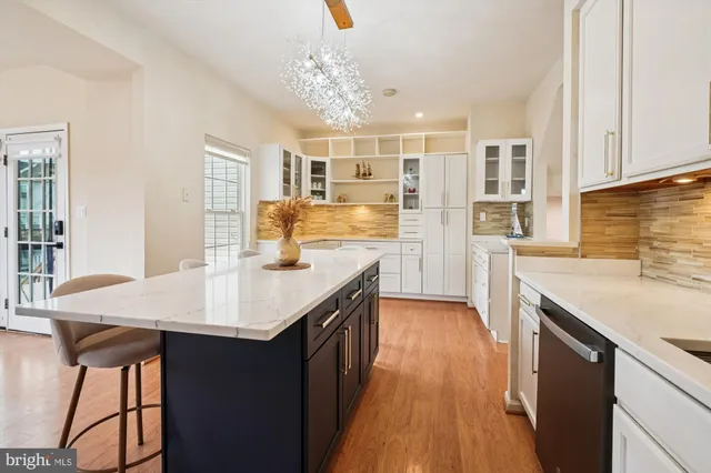 $599,000 | 11741 Barrows Lane, Woodbridge, VA 22192