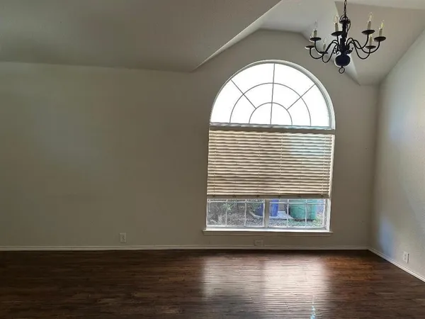 $2,395 | 2805 Ariel Cove, McKinney, TX 75070