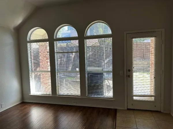 $2,395 | 2805 Ariel Cove, McKinney, TX 75070