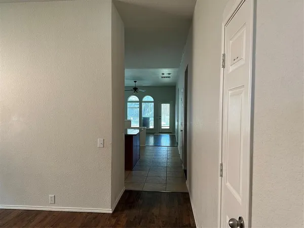 $2,395 | 2805 Ariel Cove, McKinney, TX 75070