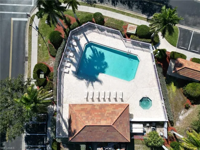 $399,000 | 1180 Oxford Lane, Naples, FL 34105