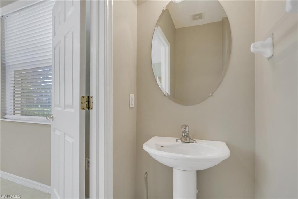 1180 Oxford Lane Naples, FL 34105 - Photo 7 of 35