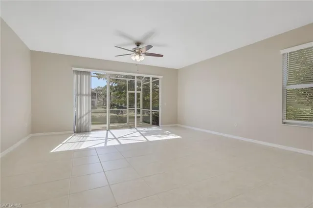 $399,000 | 1180 Oxford Lane, Naples, FL 34105