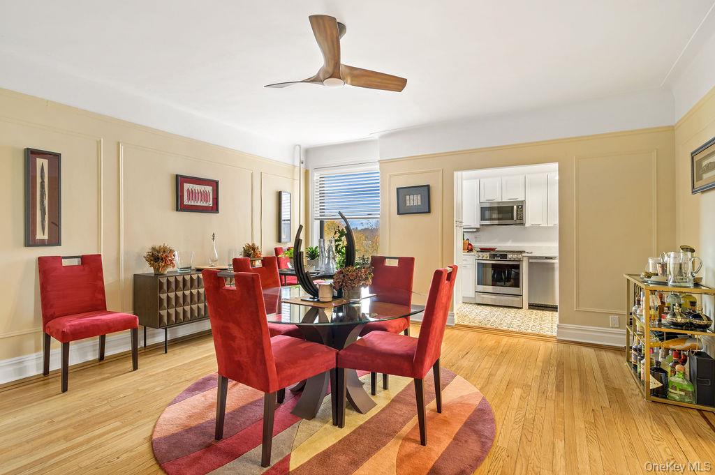 43 Calton Road, Unit 5C New Rochelle, NY 10804 - Photo 4 of 32 Dining area with easy access to beautiful kitchen