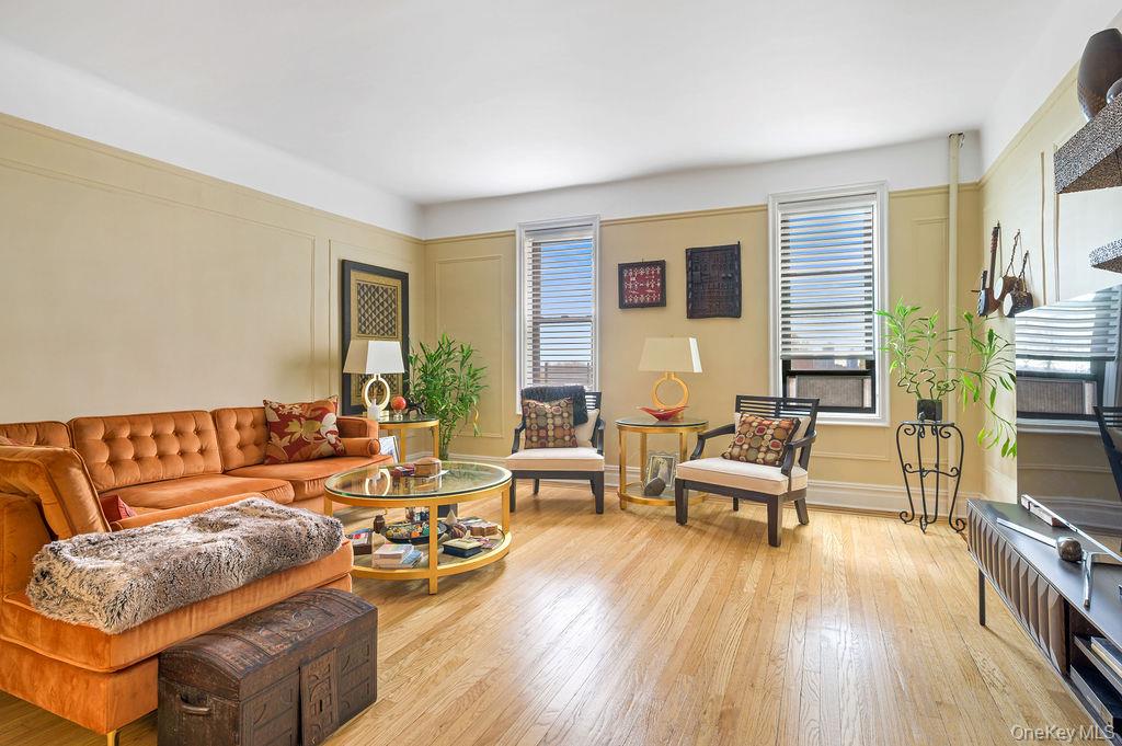 43 Calton Road, Unit 5C New Rochelle, NY 10804 - Photo 7 of 32 Living room is bright and airy.