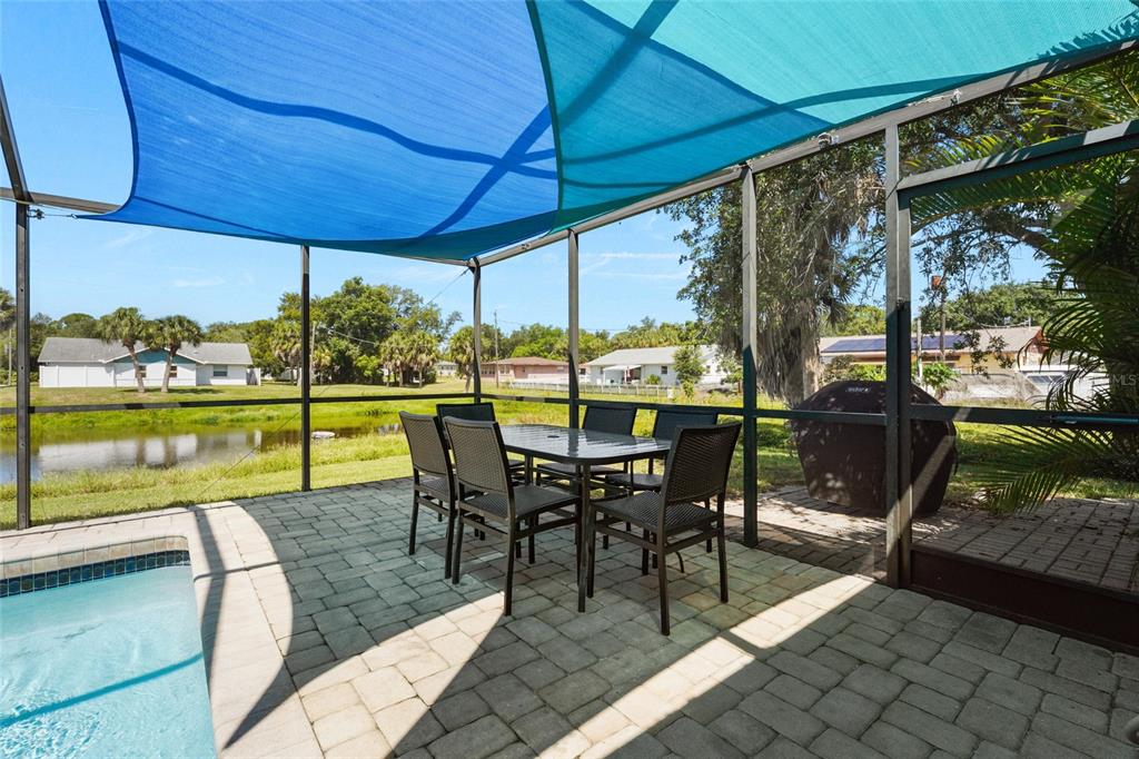 2240 Gentian Road Venice, FL 34293 - Photo 3 of 51