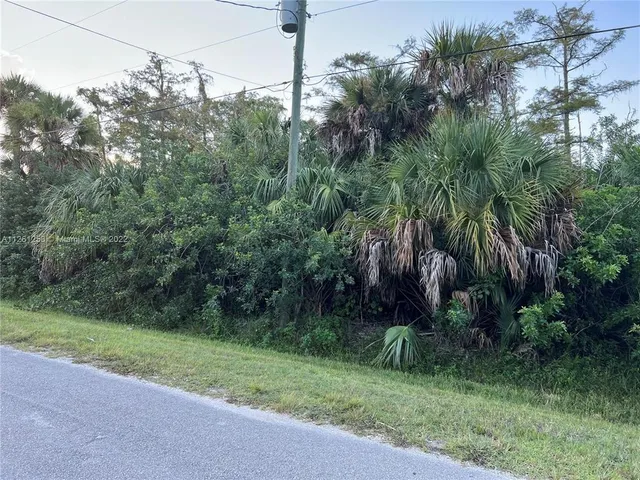 $87,900 | 2521 20th Avenue Northeast, Naples, FL 34120