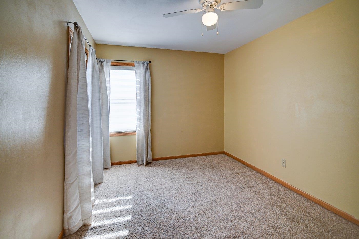 4305 Brown Madison, WI 53704 - Photo 24 of 30