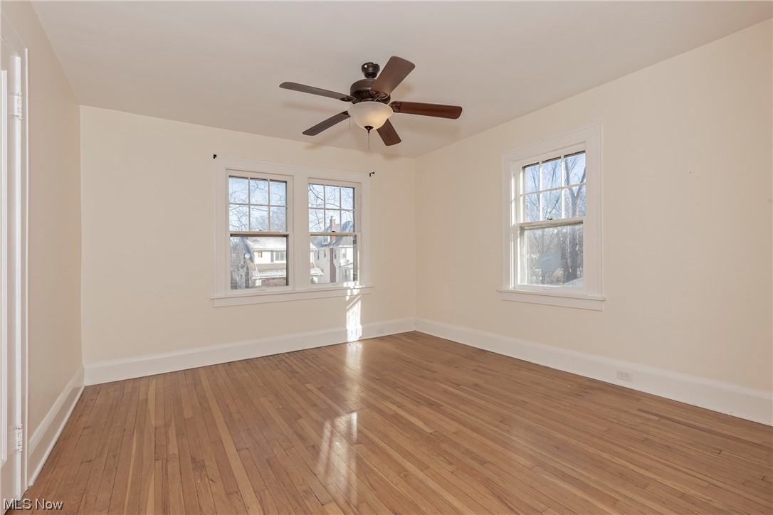 3354 Altamont Road Cleveland, OH 44118 - Photo 22 of 42 Bedroom featuring a wealth of natural light, ceiling fan, and light hardwood floors