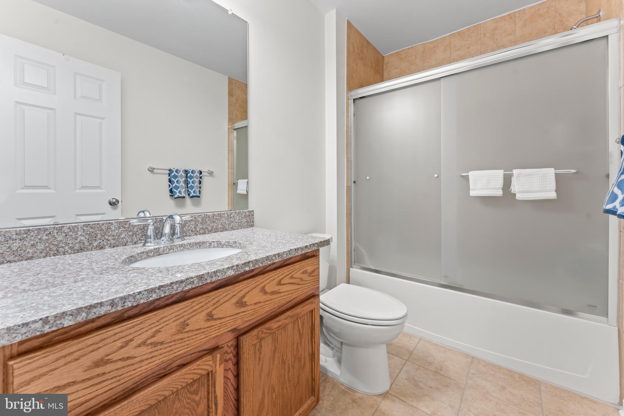 484 Rowan Street Warminster, PA 18974 - Photo 30 of 37