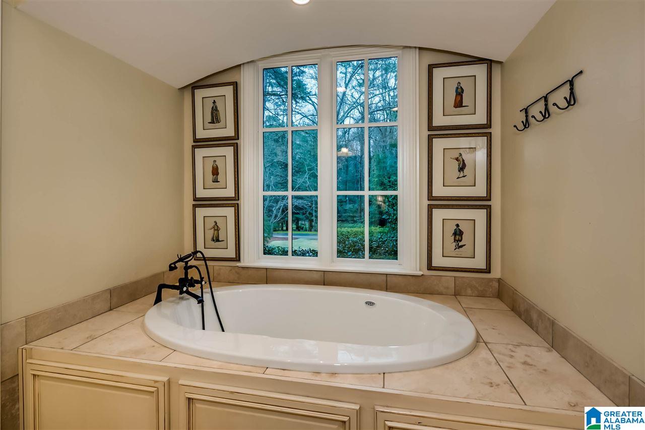 3300 Brookwood Road Birmingham, AL 35223 - Photo 27 of 50