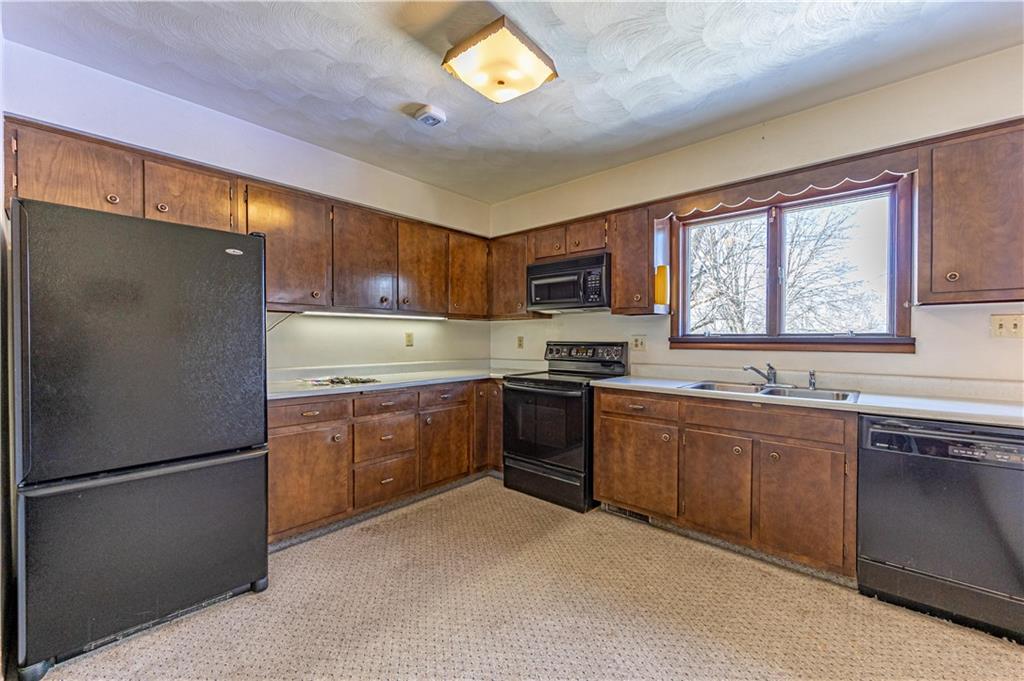 5170 McCandless Road Butler, PA 16001 - Photo 9 of 22