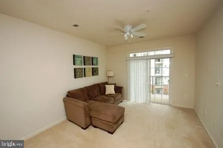 $1,900 | 21222 McFadden Square, Unit 310, Sterling, VA 20165